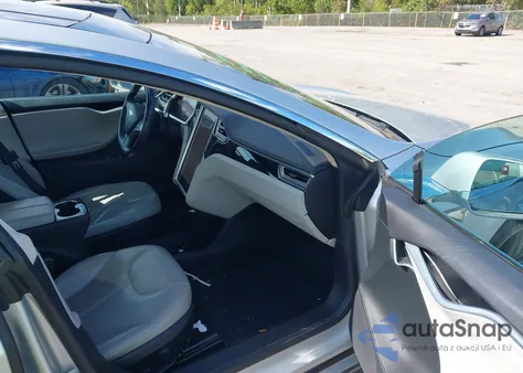 2014 Tesla Model S P85 из США, поврежденный, VIN 5YJSA1H1XEFP28586
